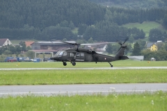 Sikorsky S-70 BLACK HAWK